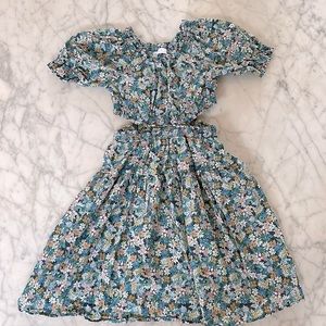 Girls Zara flower dress w waist cut outs